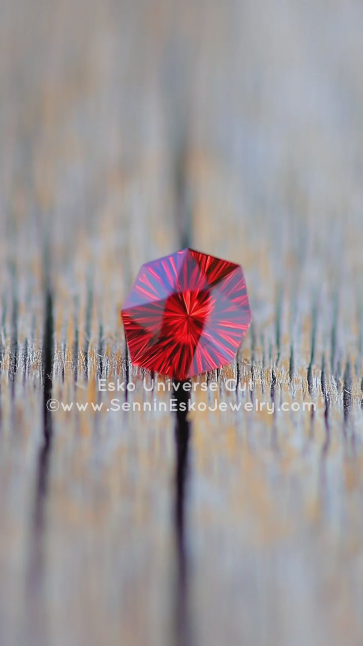 2 Carat Malaya Garnet Octagon - 8.6x7.7mm - Esko Universe Cut ™