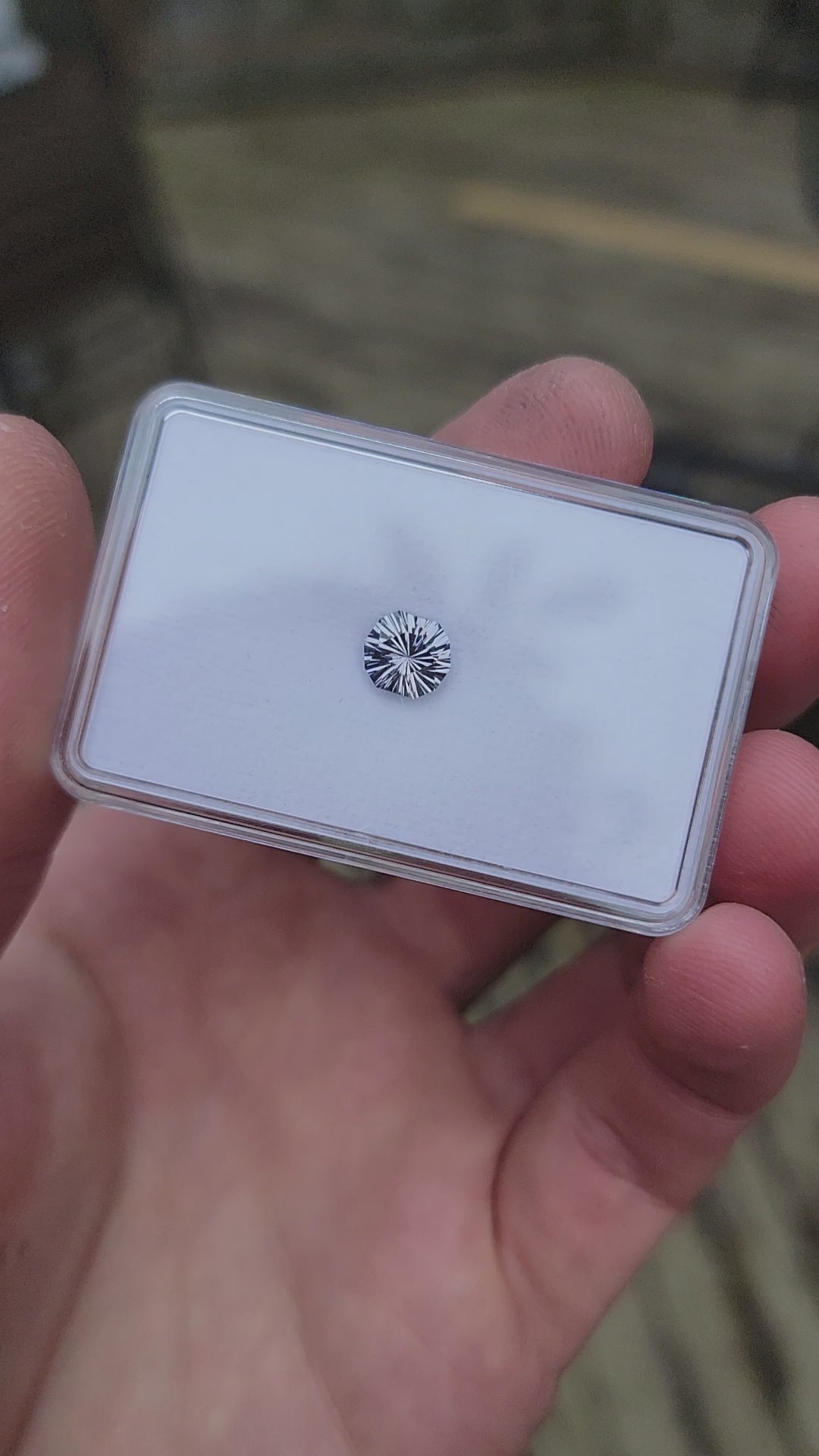 1.6 carat Moonlight Silver Sapphire Decagon - Fantasy Cut - 7.5x6.8mm