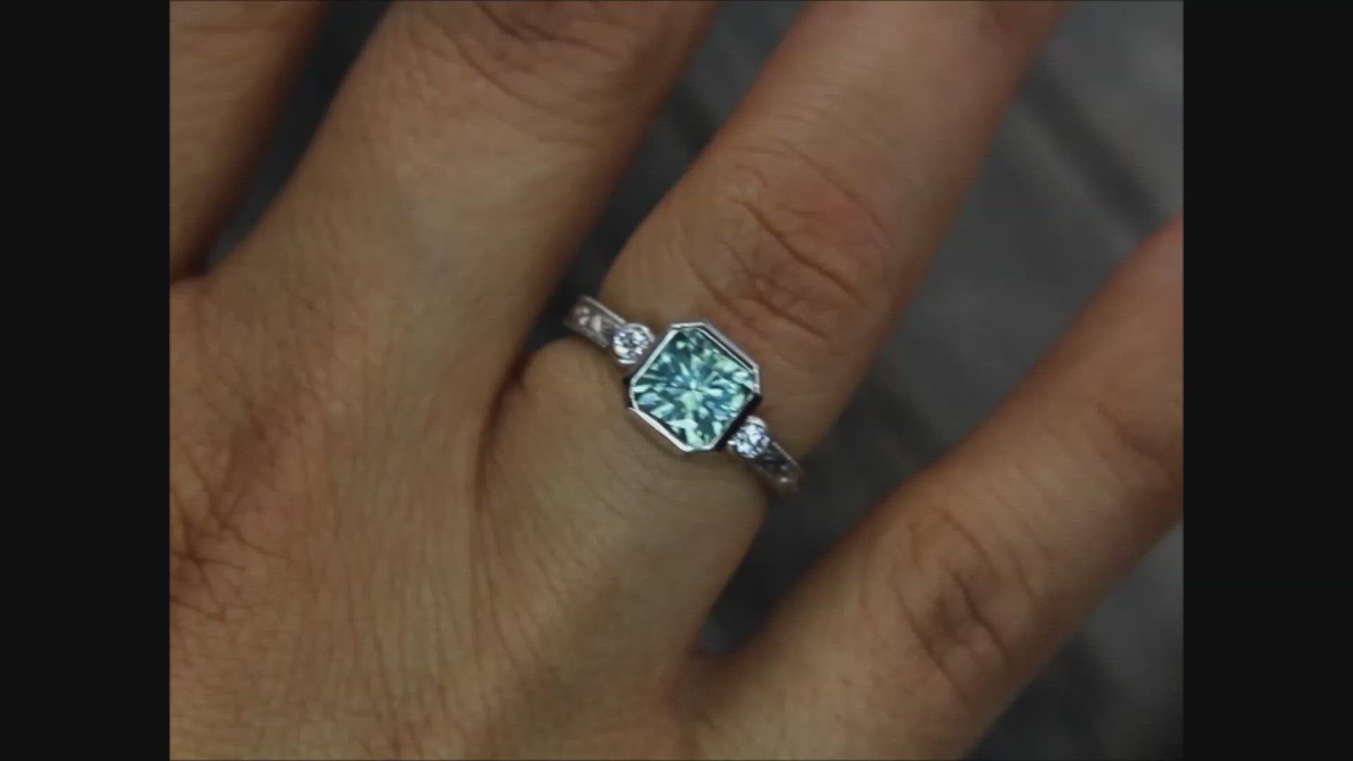 Platinum Engraved Bezel Setting - Branches & Leaves - Depicted