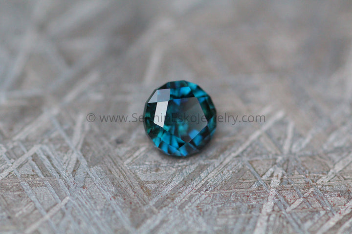 1.1 Carat Inky Deep Blue Green Sapphire Round - 5.8mm - Precision Cut Sennin Esko Jewelry Archive Tag, Beads, Blue Sapphire, Craft Supplies & Tools, Cushion Sapphire, Deep Blue Sapphire, Fan Past Hand Cut Gemstones