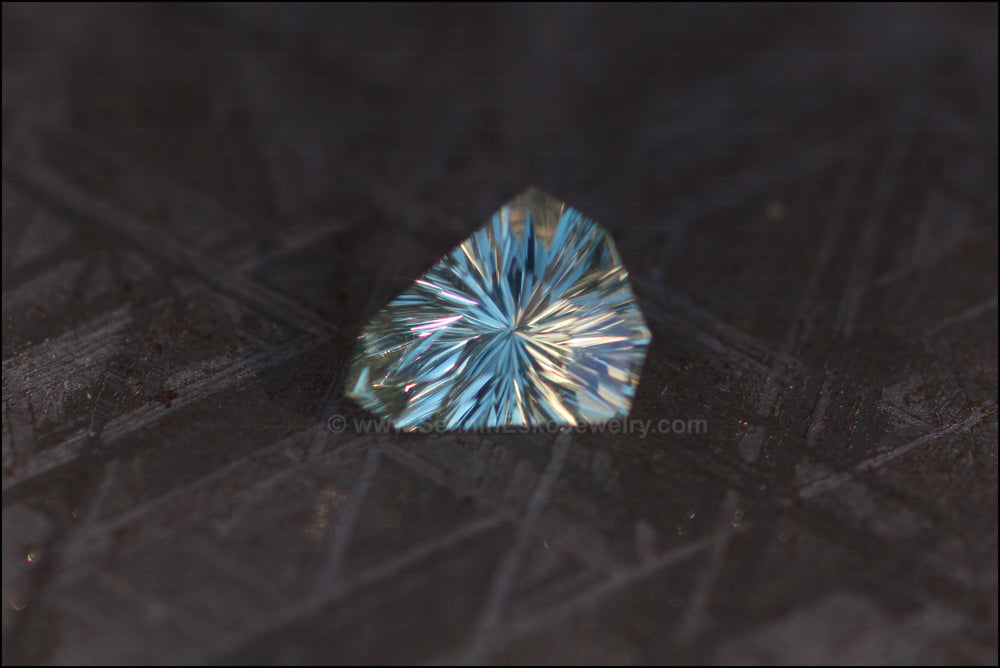 2.1ct Lemon/Lime Sapphire Arrowhead - Fantasy Cut 9.3x7.5mm Sennin Esko Jewelry Fantasy Cut, Fantasy Cut Sapphire, Gemstone, Gemstones, hand cut, Lime Sapphire, Loose Sapphire, Pre Ready To Ship Gemstones