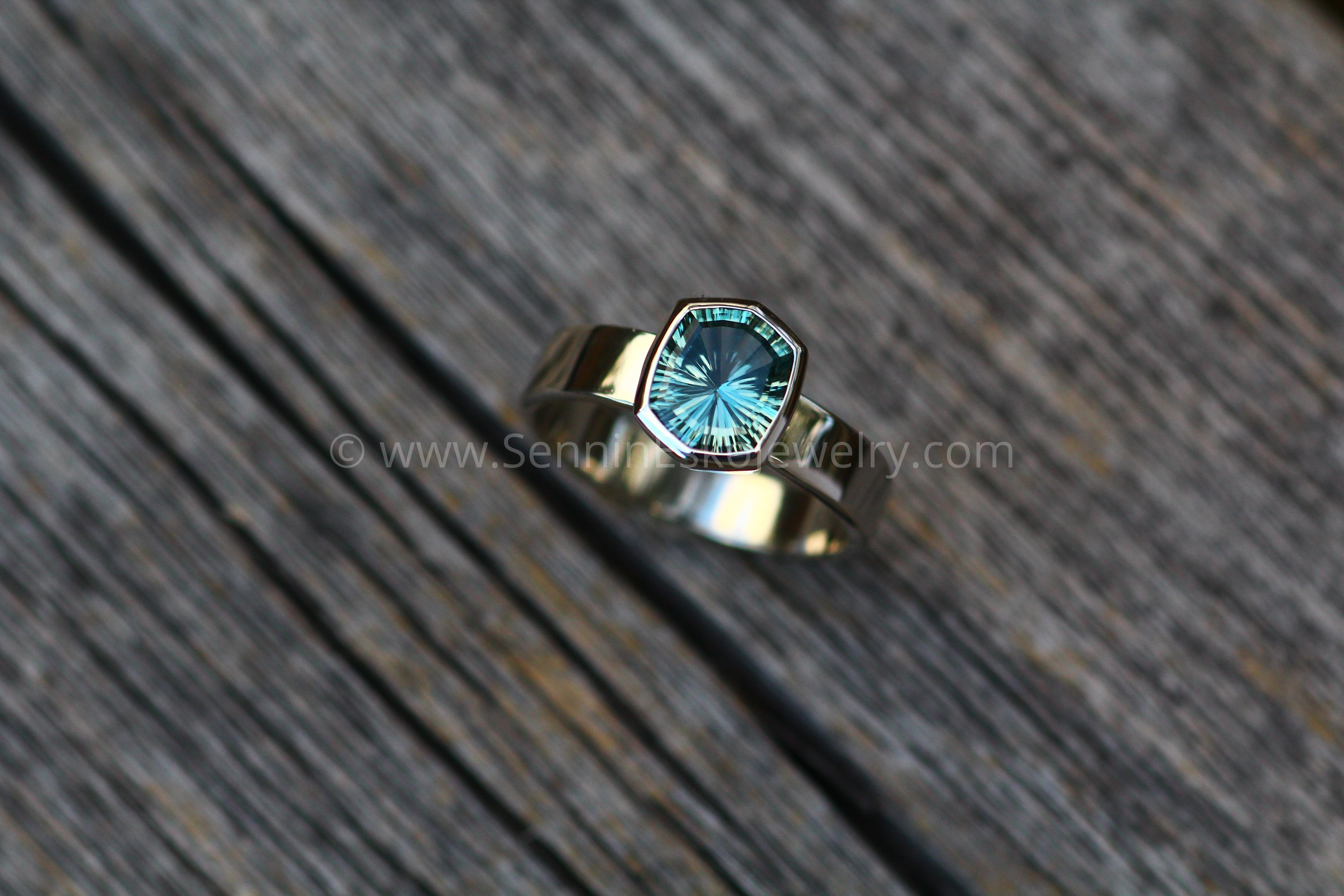 Medium/Heavy Weight Platinum Solitaire Bezel Ring Setting