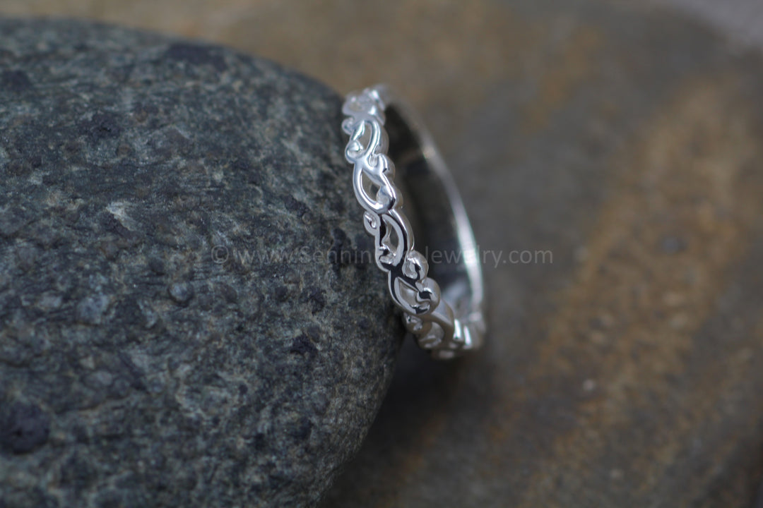 READY TO SHIP Silver Floral Ring Size 7 Sennin Esko Jewelry Flower Ring, Leaf Ring, MSJ Ring Tag, Recycled SIlver Ring, silver ring, silver rings, Thick Silver  