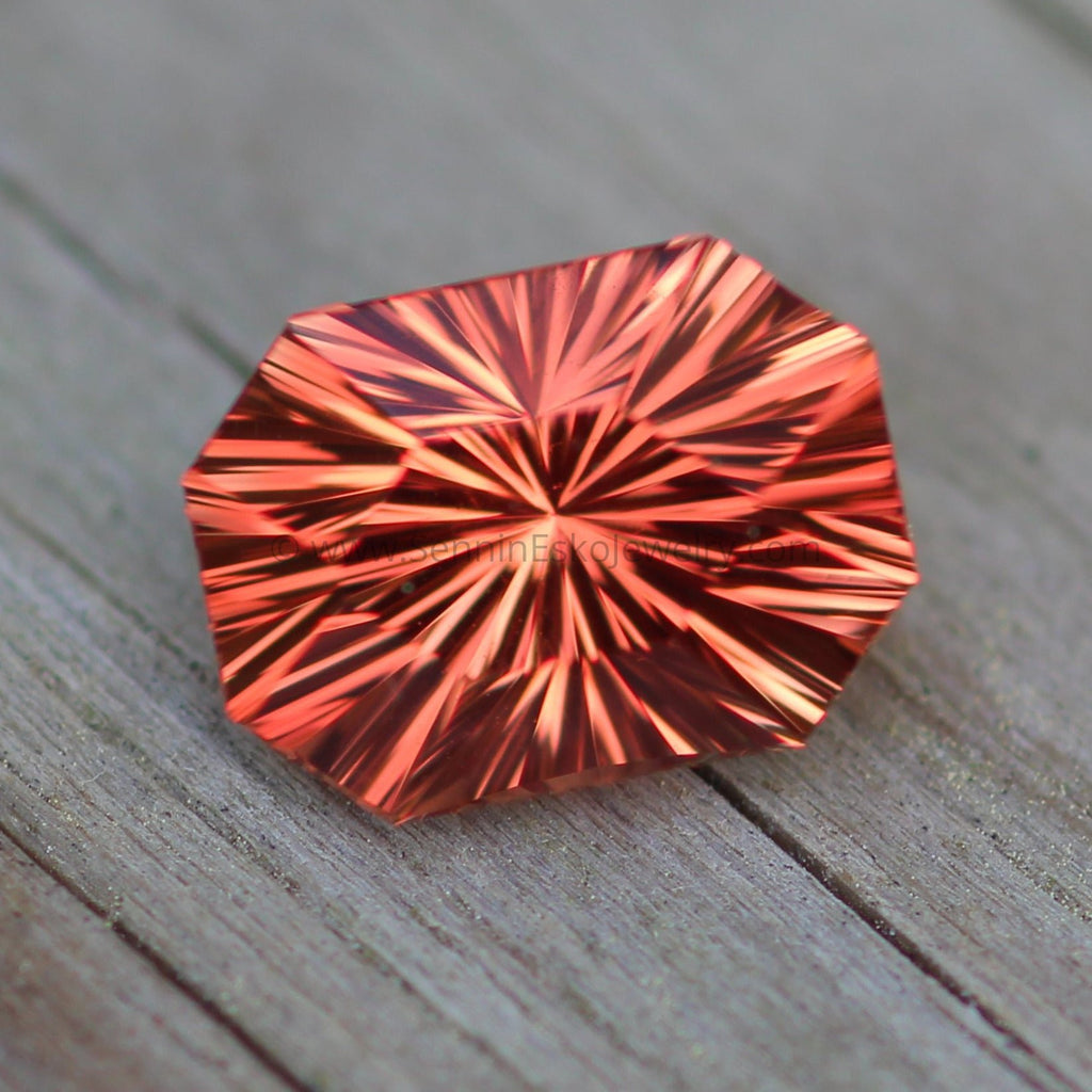 Oregon Sunstone Octagon Fantasy Cut - 10x7.4mm - 2.9 carats