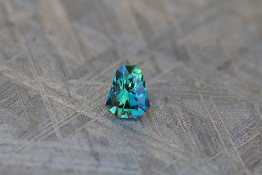 1.1 Carat Inky Green/Blue Kenyan Sapphire Octagon - 6.5x5.3mm, Fantasy Shape Sennin Esko Jewelry Blue Sapphire, Deep Blue Sapphire, Fantasy Cut Sapphire, Fantasy Sapphire, Fantasy Sapphire Ring, Ge Past Hand Cut Gemstones
