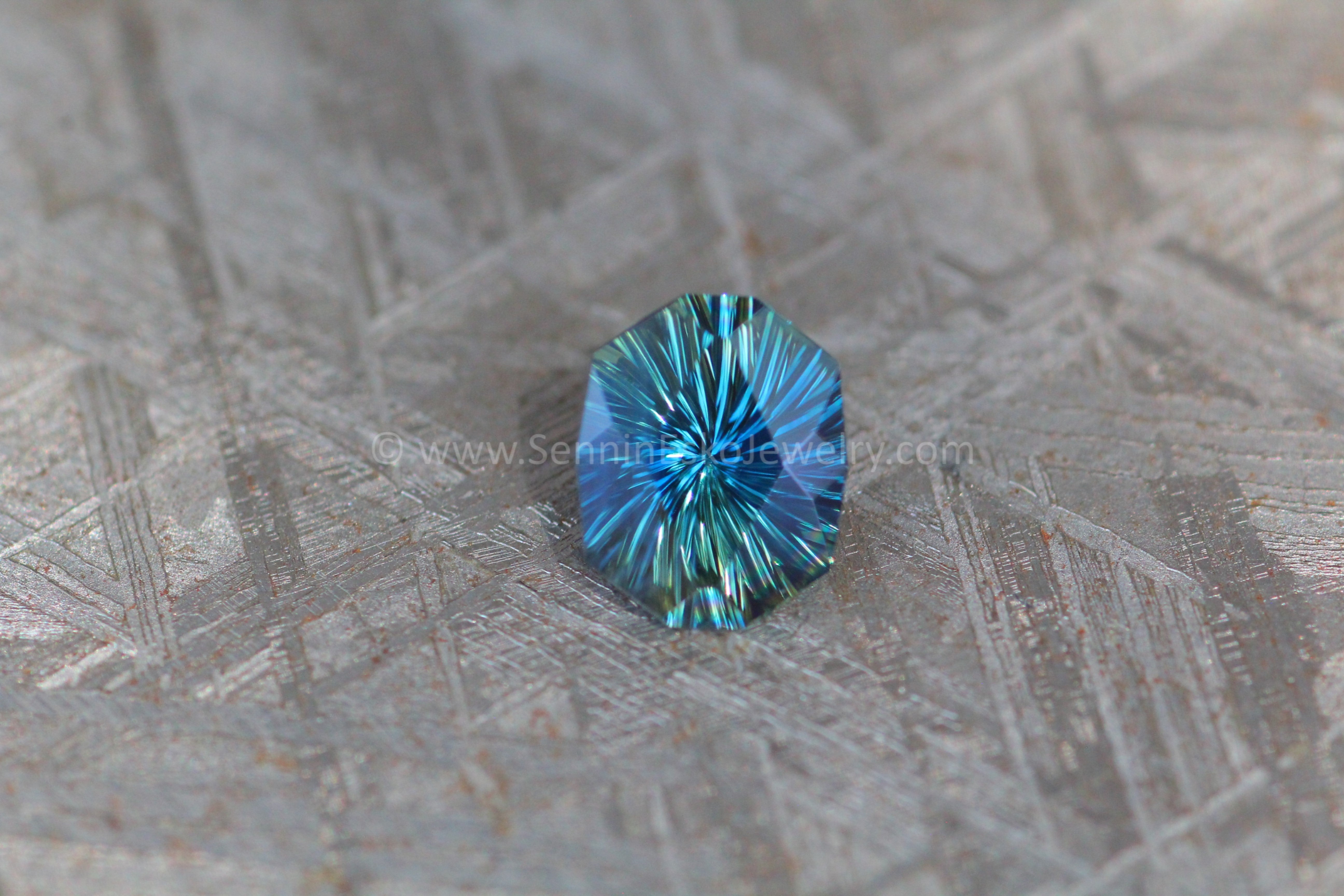 1 Carat Neon Blue/Green Sapphire Decagonal Cushion - 7x5.8mm