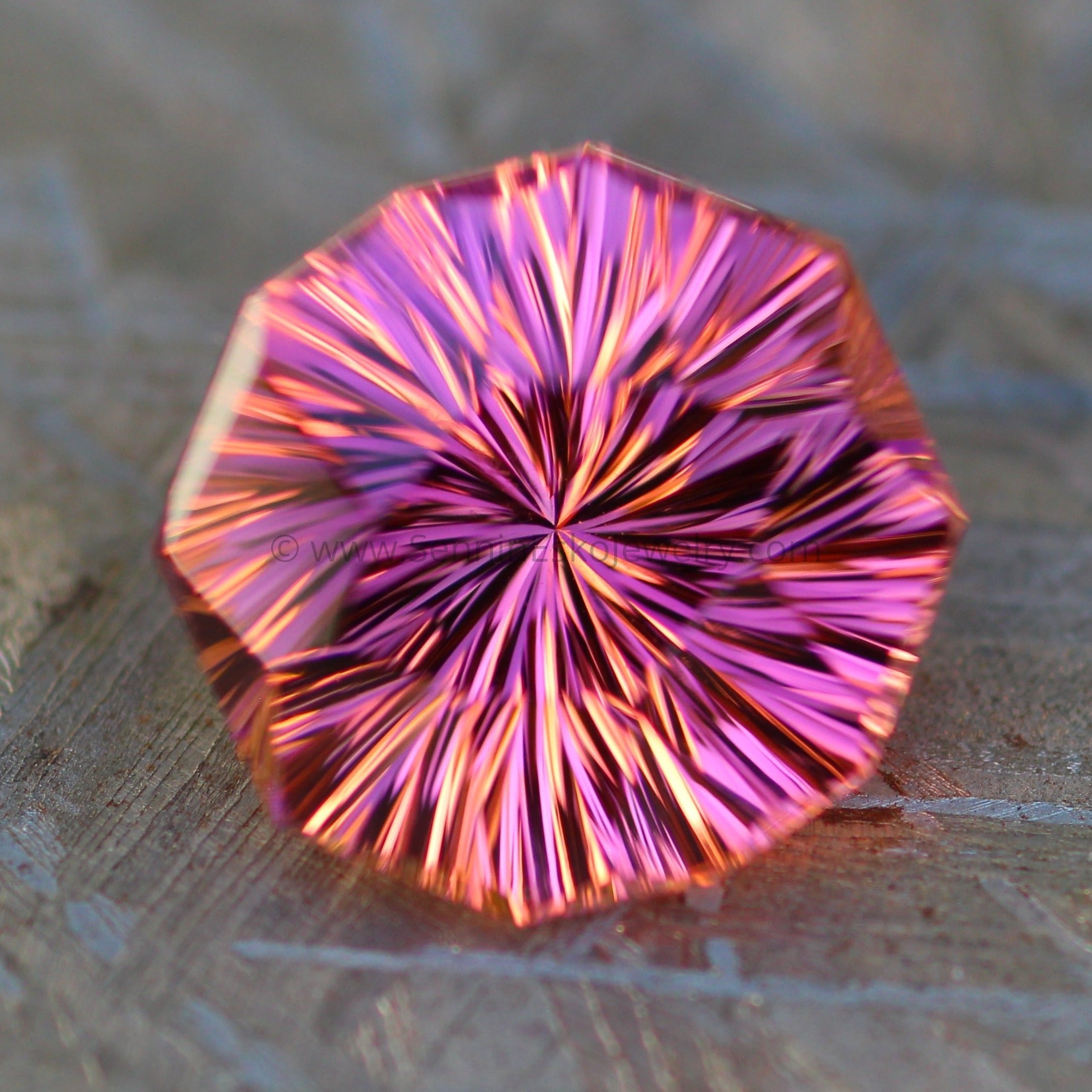 6.4 Pink Tourmaline Decagon - 11.3x11.4mm Fantasy Cut – Sennin