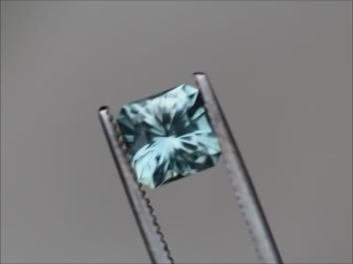 Montana Sapphire 6mm, 1.5 Carats - Saphir octogonal carré taillé avec précision - Barre El Dorado non traitée Montana Sapphire