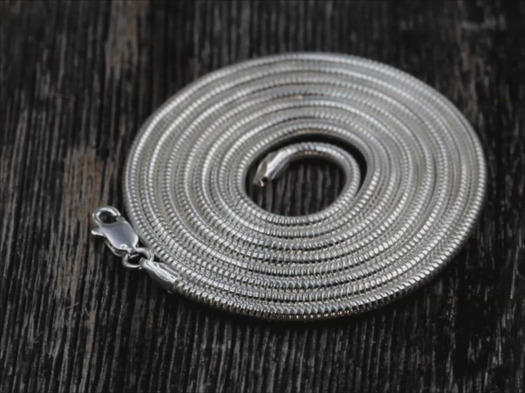 READY TO SHIP Sterling Snake Chain, 2.5mm, Seemless 925 -  choice of 16", 18", 20", 24" or 30" - Silver