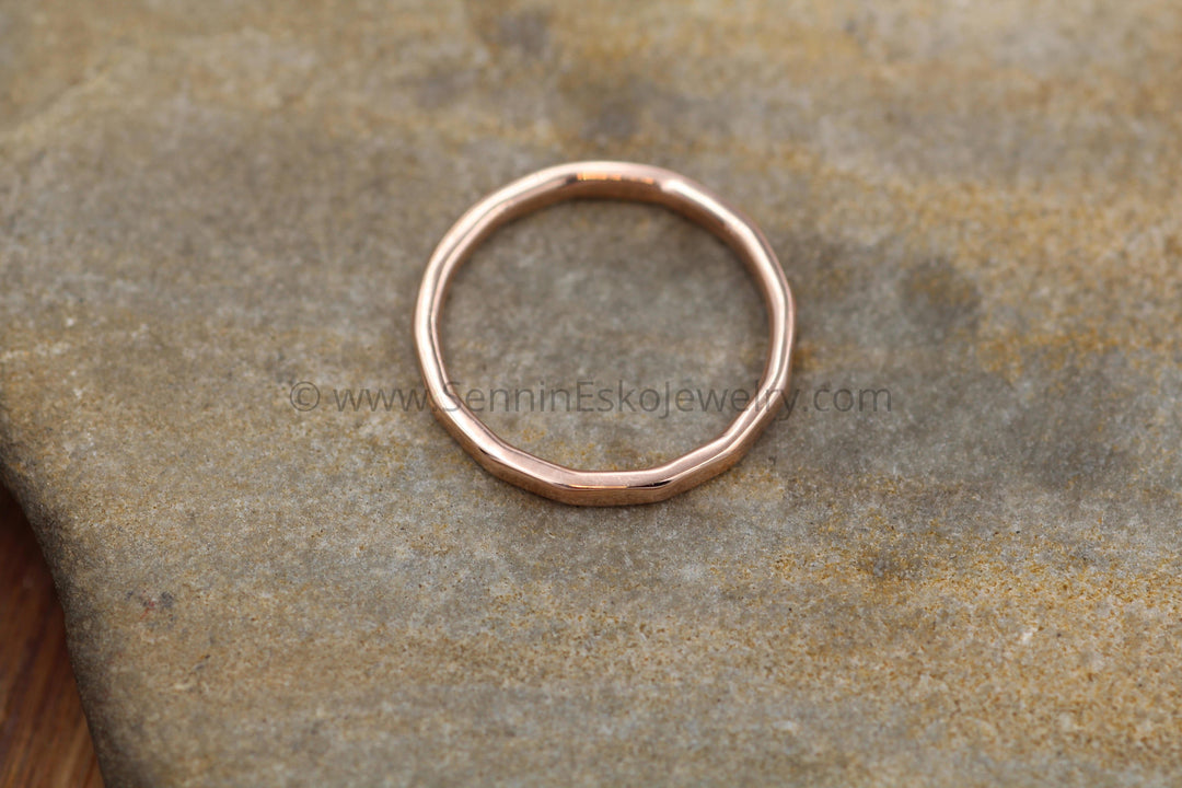 14kt Yellow Gold 2mm Hammered Band - Glossy Finish Sennin Esko Jewelry Hammered Gold Ring, Hammered Texture, Hammered Yellow Gold, Hand Made Gold band, Hand Made Rose Gold ENGRAVABLE BANDS/WEDDING