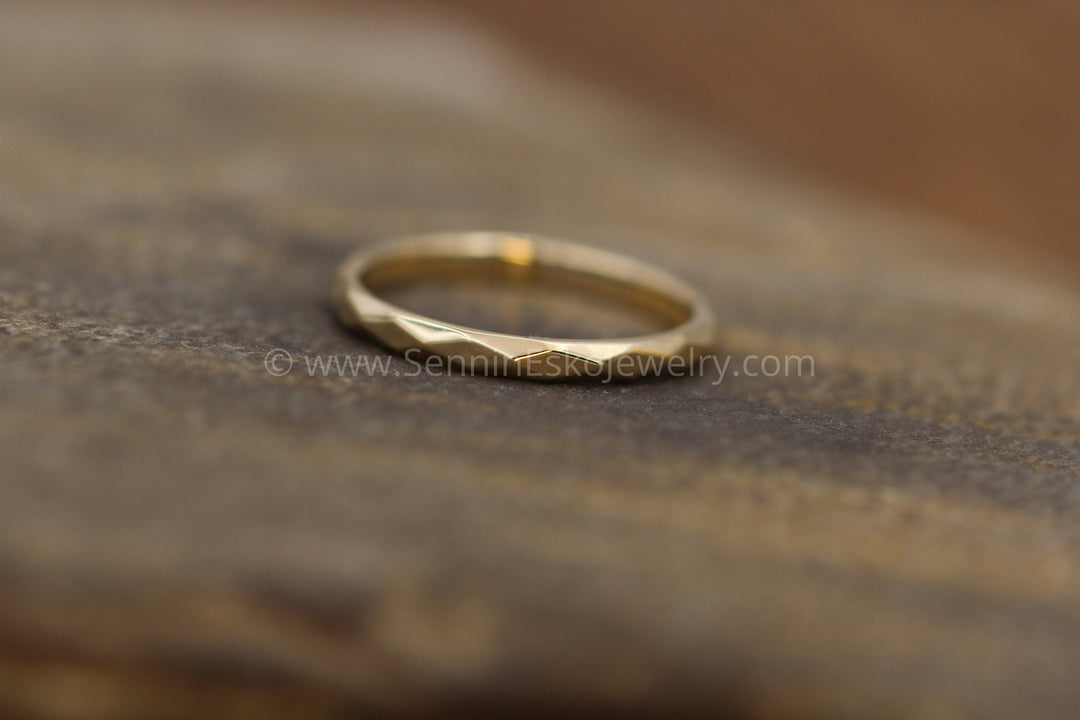 Faceted 14kt Yellow Gold 2mm Band Sennin Esko Jewelry 14 kt gold band, 14 kt wedding, 18 kt Wedding Ring, Custom Engraving, Engraved Band, Faceted Texture ENGRAVABLE BANDS/WEDDING