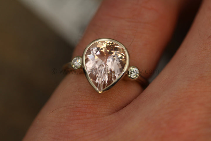 Three Stone Multi Bezel Ring Setting - Morganite Pear Cut (Setting Only, Center Stone Sold Separately) Sennin Esko Jewelry Canadian Diamond, Diamond Morganite, Gold Morganite Ring, morganite bezel ring, morganite diamond, M Loose Settings