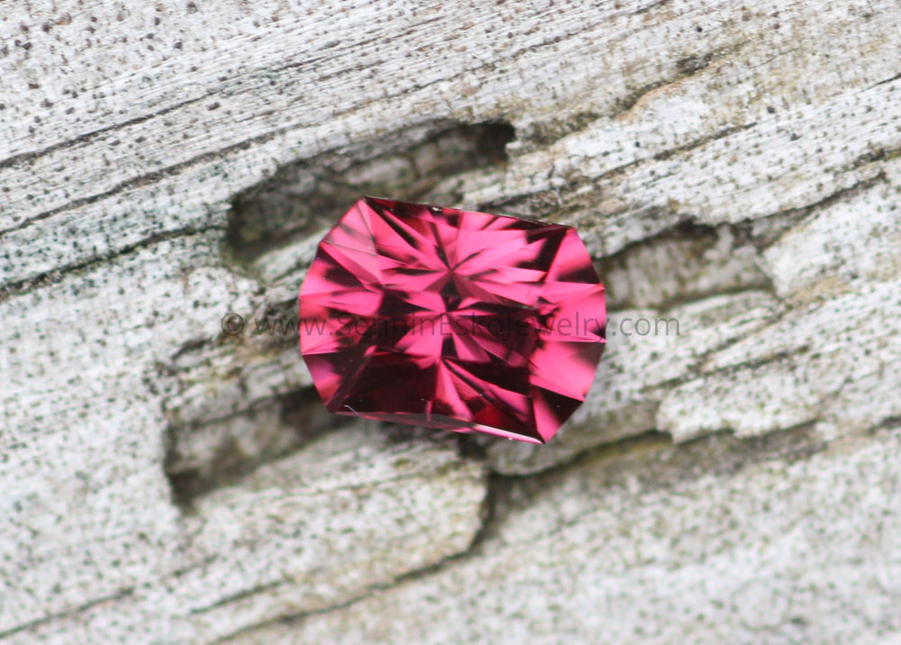 Umba Garnet Rectangular Hand Cut Gemstone - Precision Cut 5x7mm Garnet Sennin Esko Jewelry Archive Tag, Brilliant Garnet, Garnet Enagement, Pink Garnet, Preicision Garnet, Rectangular Garnet, Past Hand Cut Gemstones