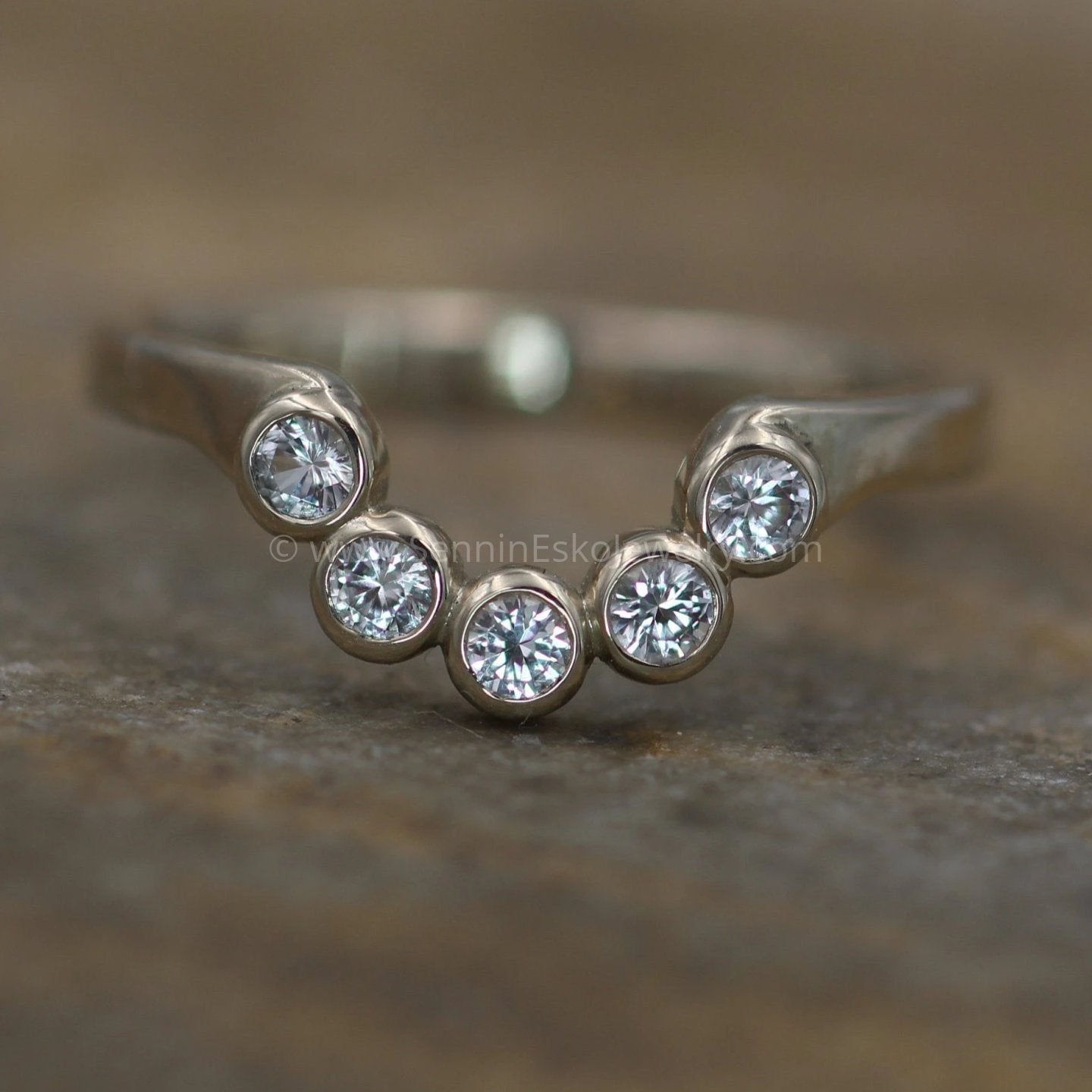 White Sapphire Engagement Rings: What You Need to Know - Brilliant Earth  Blog