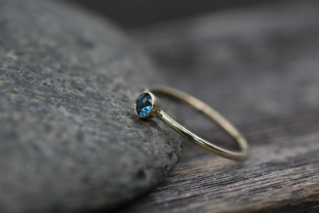 London Blue Topaz Yellow Gold Stacking Ring - Precision Cut London Blue Topaz Ring - Topaz Bezel Ring Sennin Esko Jewelry Alternative Ring, Bezel Stacking Ring, Dark Blue Topaz, Electric Blue Topaz, London Blue, London Blu FINE RINGS / ENGAGEMENT