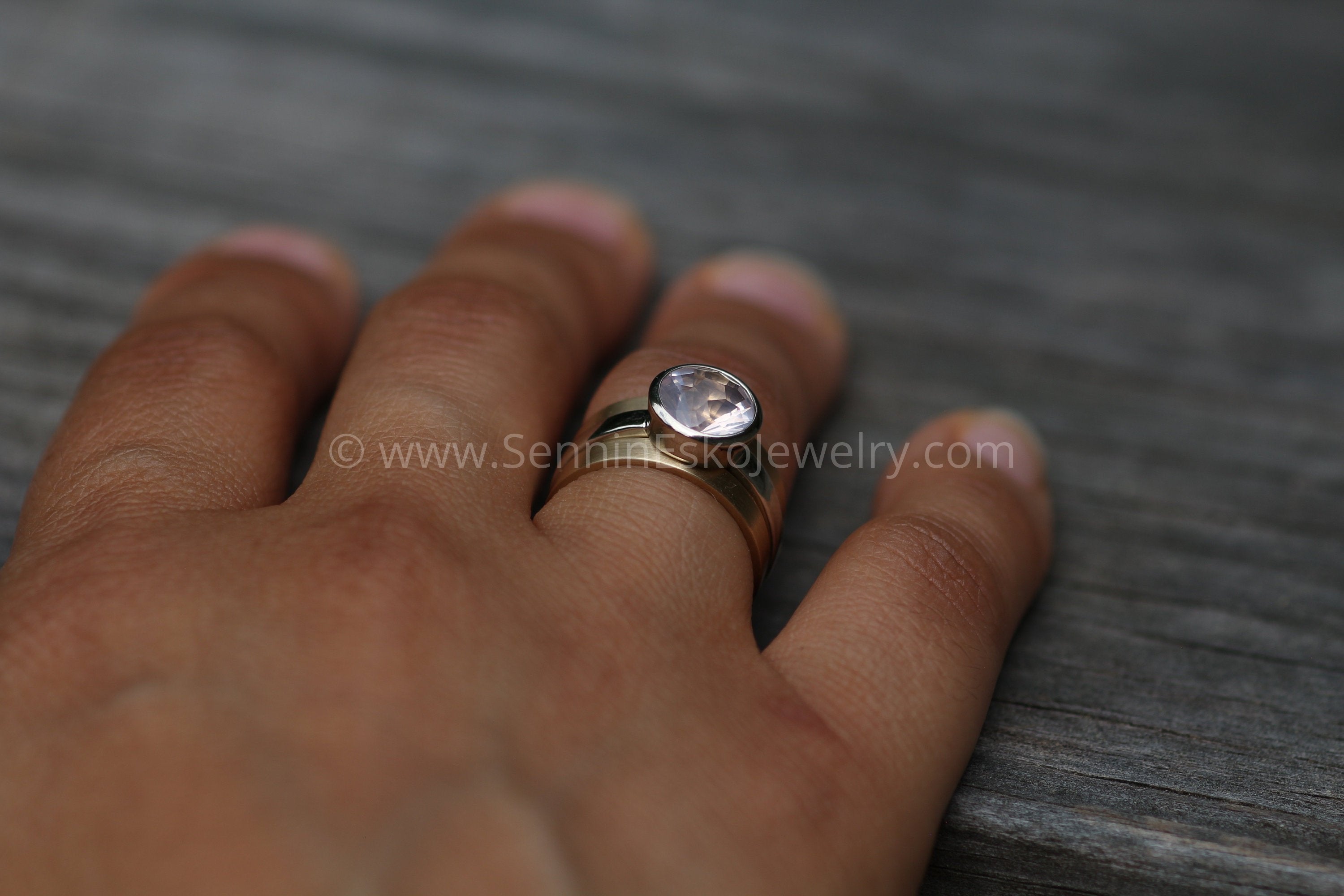 Natural Rose Quartz Crystal Gemstone Adjustable Ring (Shape: Diamond  Cutting Design)