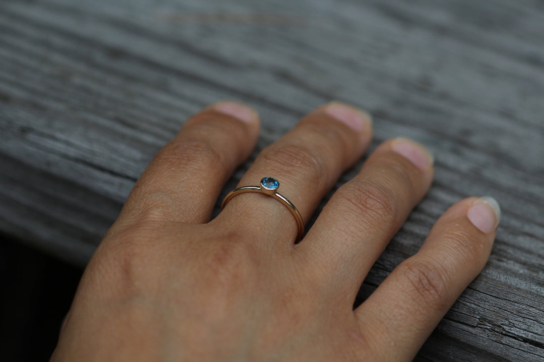 London Blue Topaz Yellow Gold Stacking Ring - Precision Cut London Blue Topaz Ring - Topaz Bezel Ring Sennin Esko Jewelry Alternative Ring, Bezel Stacking Ring, Dark Blue Topaz, Electric Blue Topaz, London Blue, London Blu FINE RINGS / ENGAGEMENT